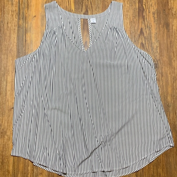 Old Navy Tops - Old Navy Womens Pinstripe Tank Top